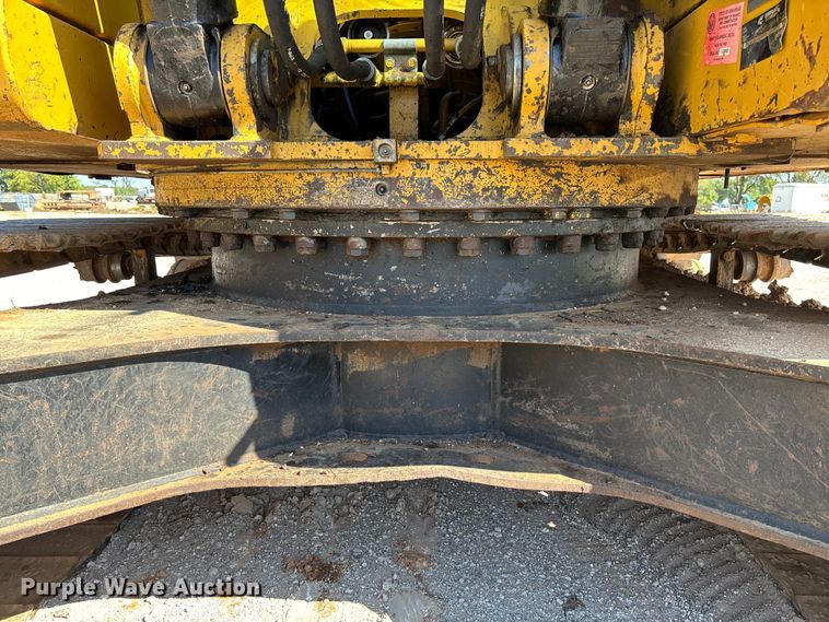 image for item EV3057 2007 Caterpillar 324D L excavator