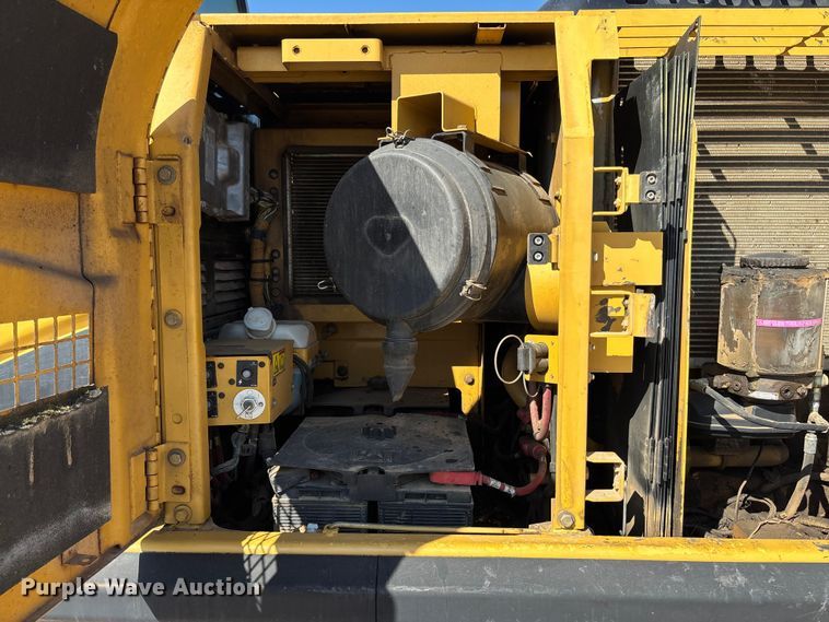 image for item EV3057 2007 Caterpillar 324D L excavator