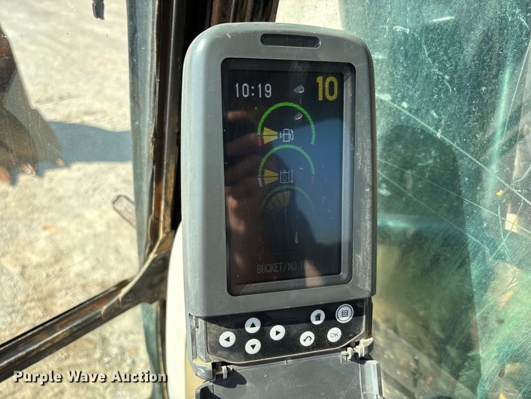 image for item EV3057 2007 Caterpillar 324D L excavator