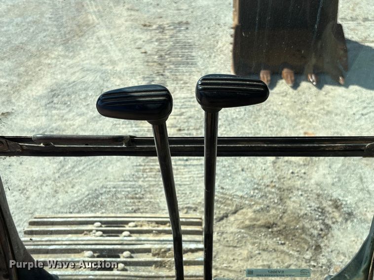 image for item EV3057 2007 Caterpillar 324D L excavator