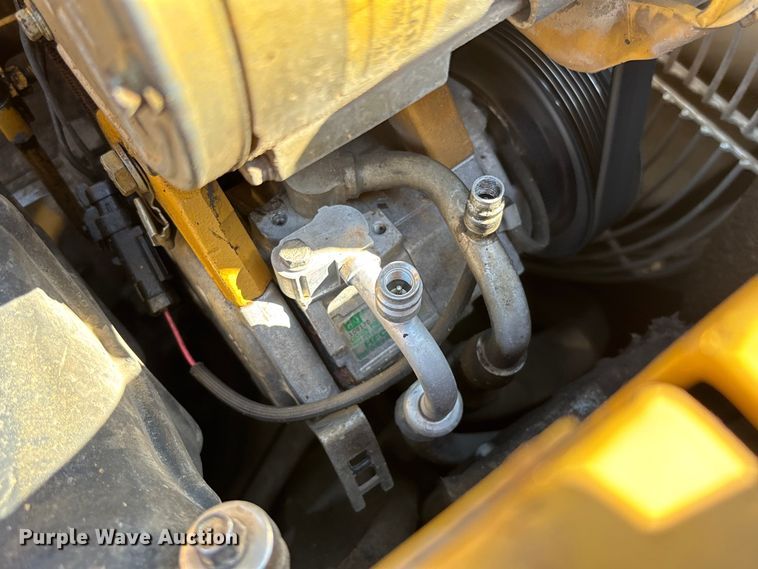 image for item EV3057 2007 Caterpillar 324D L excavator