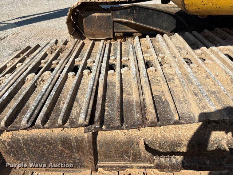 image for item EV3057 2007 Caterpillar 324D L excavator