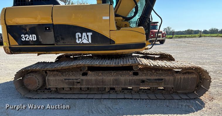 image for item EV3057 2007 Caterpillar 324D L excavator