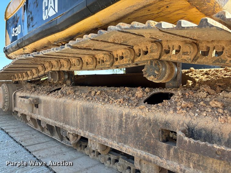 image for item EV3057 2007 Caterpillar 324D L excavator