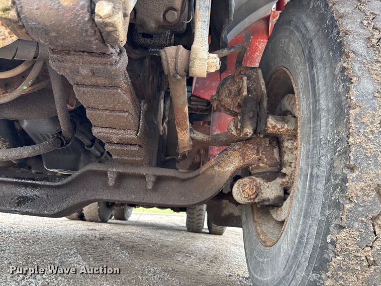 image for item EV3078 1991 International 4900 dump truck