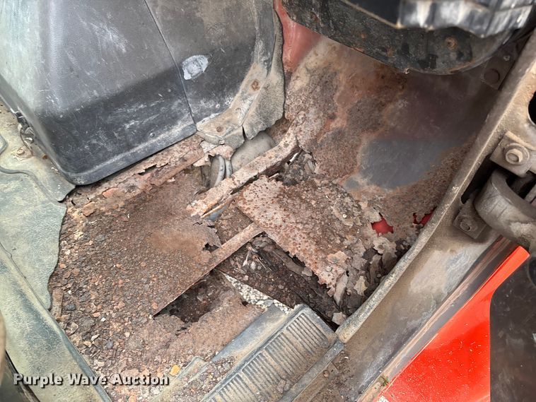 image for item EV3078 1991 International 4900 dump truck