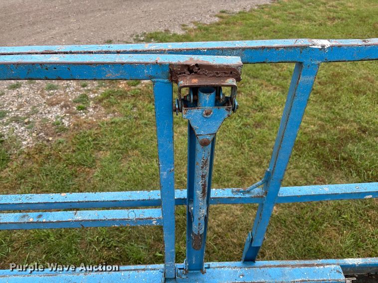 image for item EV3079 2004 Genie GS-2668 scissor lift