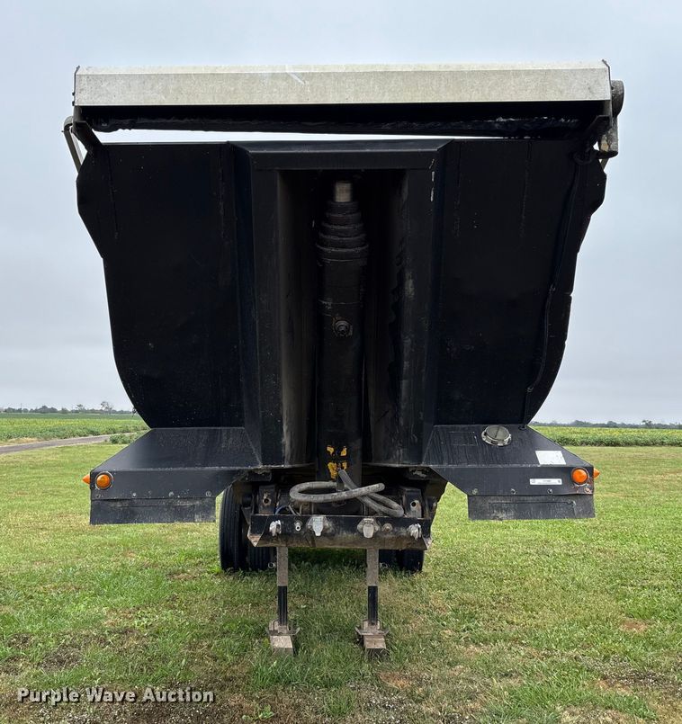 image for item EV3080 2006 Hilbilt 283/16HDXL end dump trailer