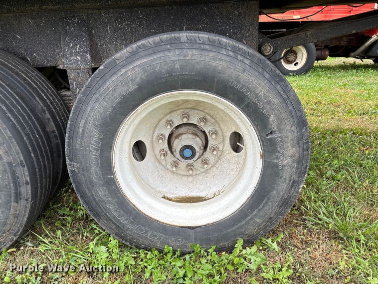 image for item EV3080 2006 Hilbilt 283/16HDXL end dump trailer