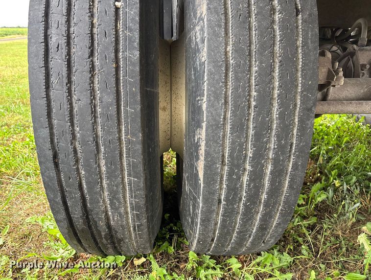 image for item EV3080 2006 Hilbilt 283/16HDXL end dump trailer