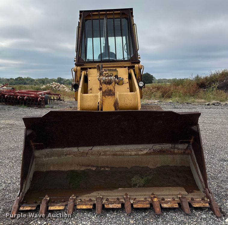 image for item EV3096 1990 Caterpillar 953 track loader