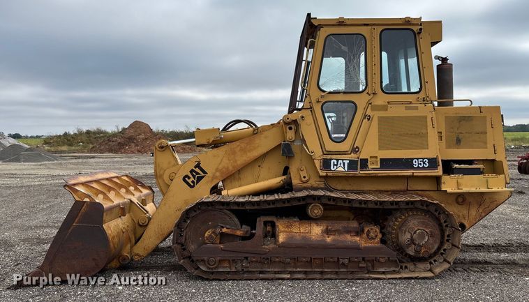 image for item EV3096 1990 Caterpillar 953 track loader
