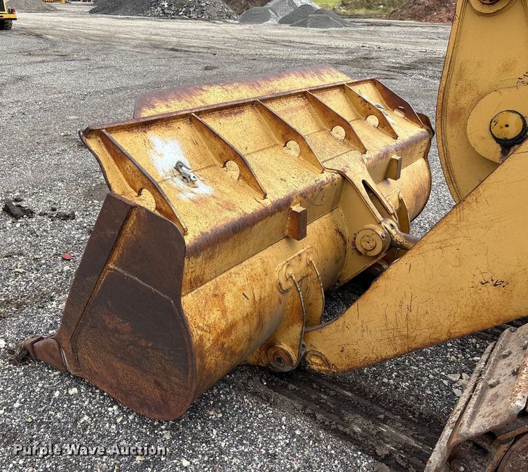 image for item EV3096 1990 Caterpillar 953 track loader