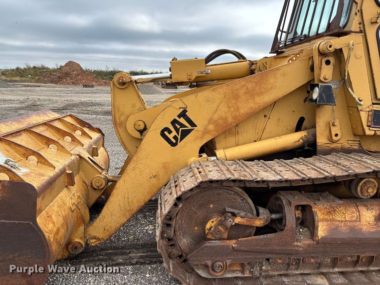 image for item EV3096 1990 Caterpillar 953 track loader