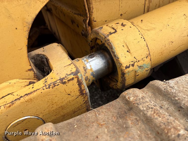 image for item EV3096 1990 Caterpillar 953 track loader