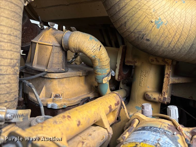 image for item EV3096 1990 Caterpillar 953 track loader