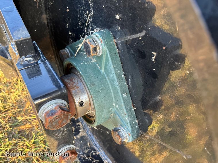 image for item EV3120 2024 GIYI compaction wheel