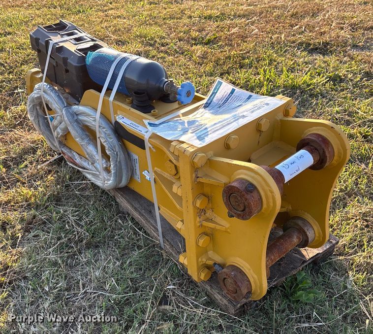 image for item EV3121 2024 Elephant EPB400B-E breaker