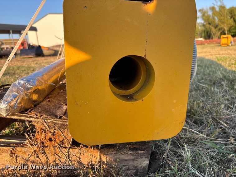 image for item EV3121 2024 Elephant EPB400B-E breaker