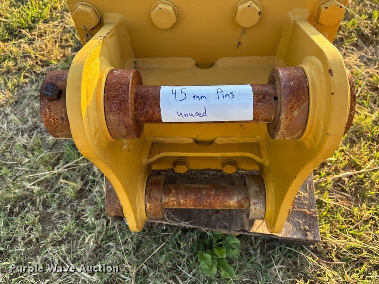 image for item EV3121 2024 Elephant EPB400B-E breaker