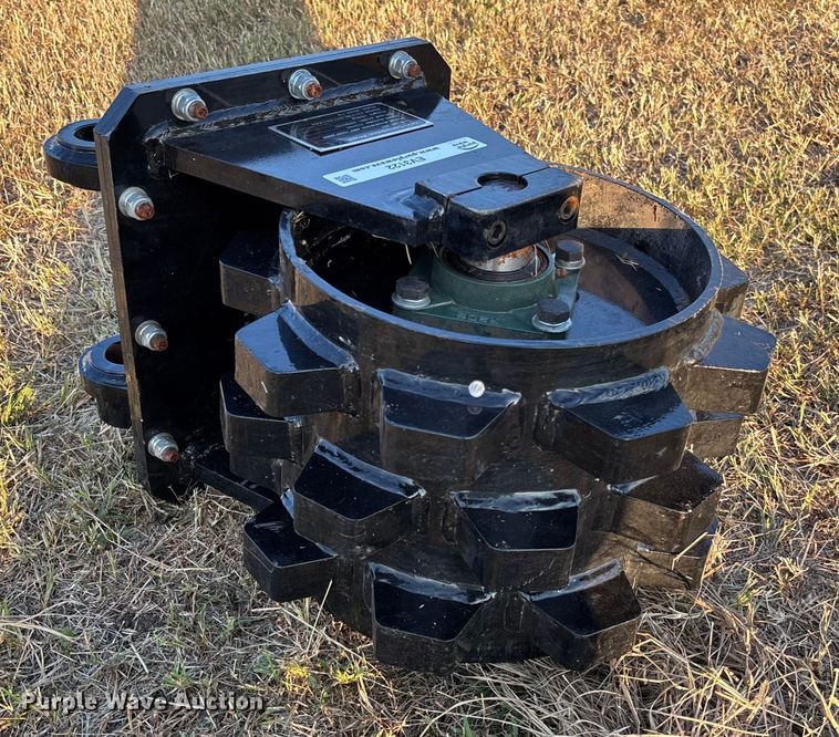 image for item EV3122 2024 GIYI compaction wheel