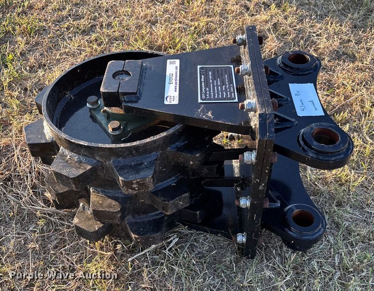 image for item EV3122 2024 GIYI compaction wheel