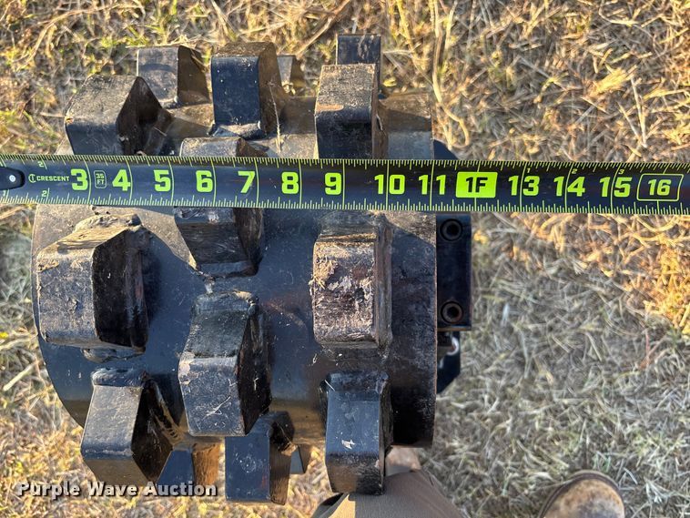 image for item EV3122 2024 GIYI compaction wheel