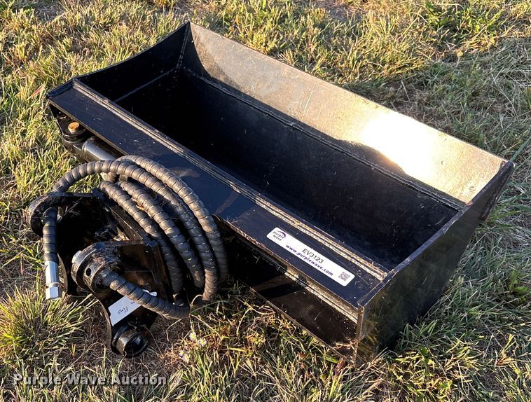 image for item EV3123 2024 GIYI excavator bucket