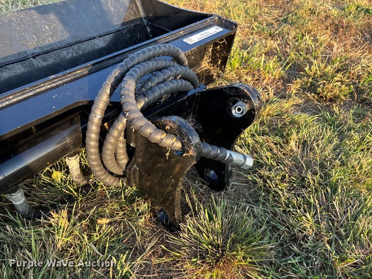 image for item EV3123 2024 GIYI excavator bucket