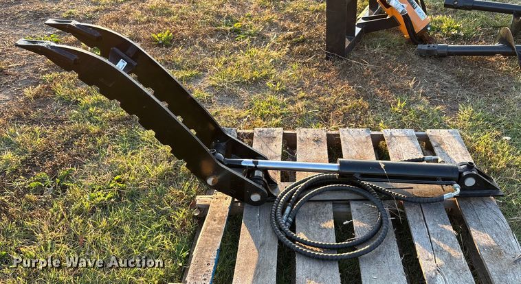 image for item EV3127 2024 GIYI excavator thumb