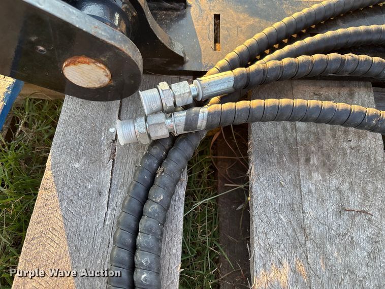 image for item EV3127 2024 GIYI excavator thumb