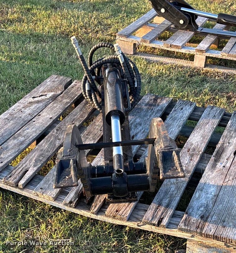 image for item EV3128 2024 GIYI excavator thumb