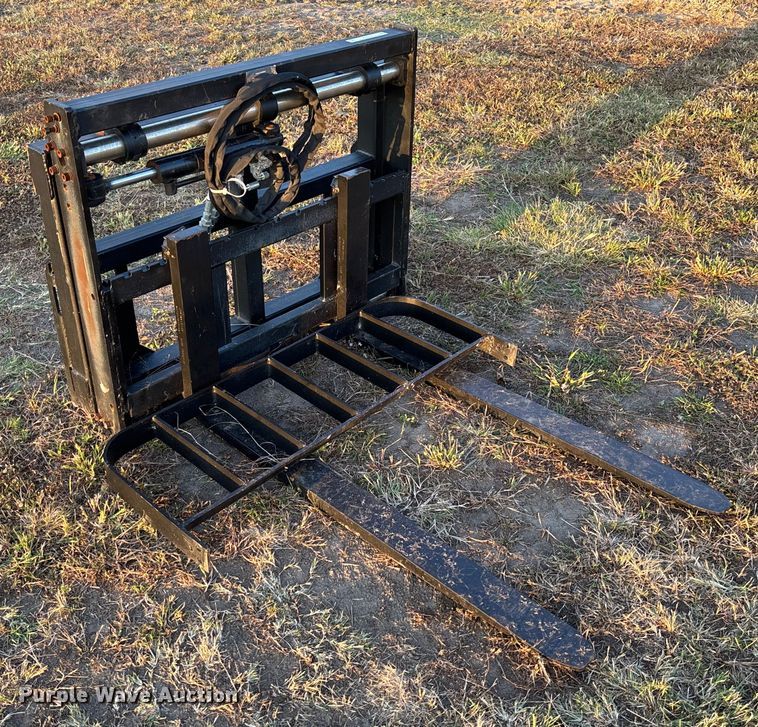 image for item EV3130 skid steer forks