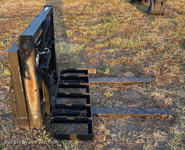 image for item EV3130 skid steer forks