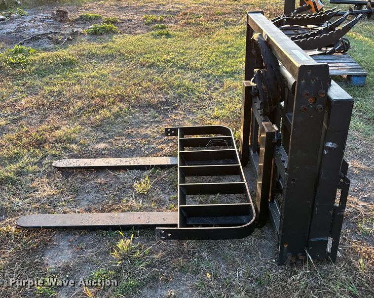 image for item EV3130 skid steer forks