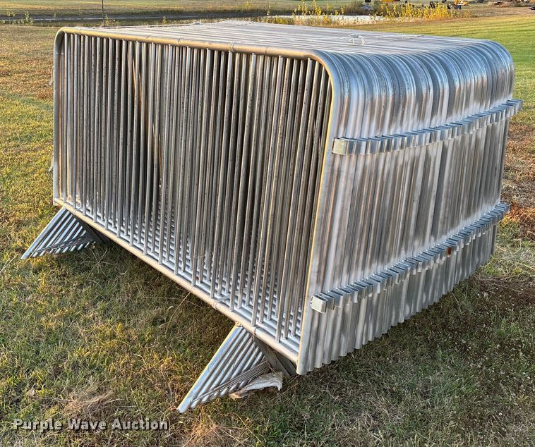 image for item EV3134 (35) security fence panels  