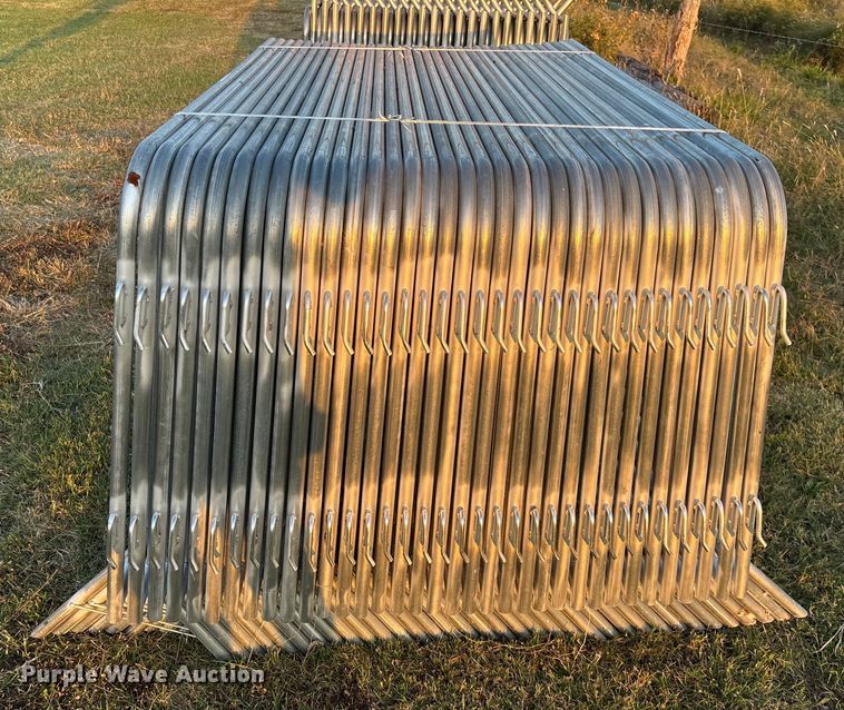 image for item EV3134 (35) security fence panels  