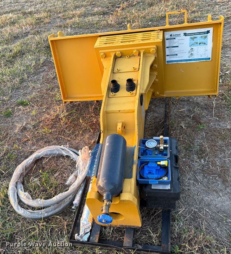 image for item EV3136 2024 Elephant EPB400SL-E skid steer breaker