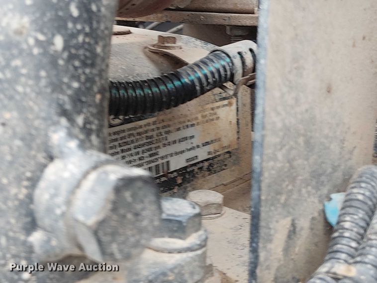 image for item EV5360 2010 Vermeer D24x40II directional boring unit