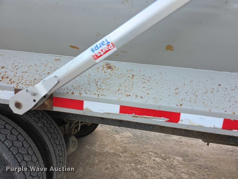 image for item FI0594 1997 Mack RD688S dump truck