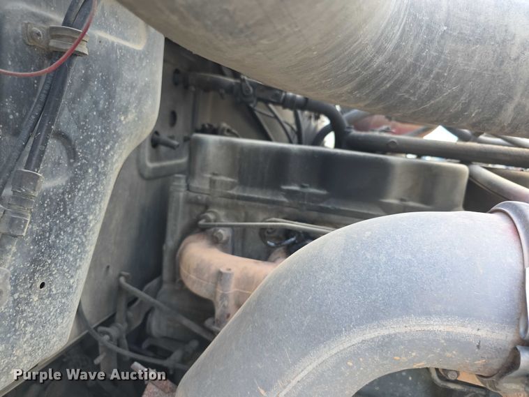 image for item FI0594 1997 Mack RD688S dump truck