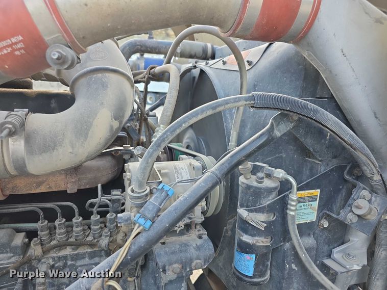 image for item FI0594 1997 Mack RD688S dump truck