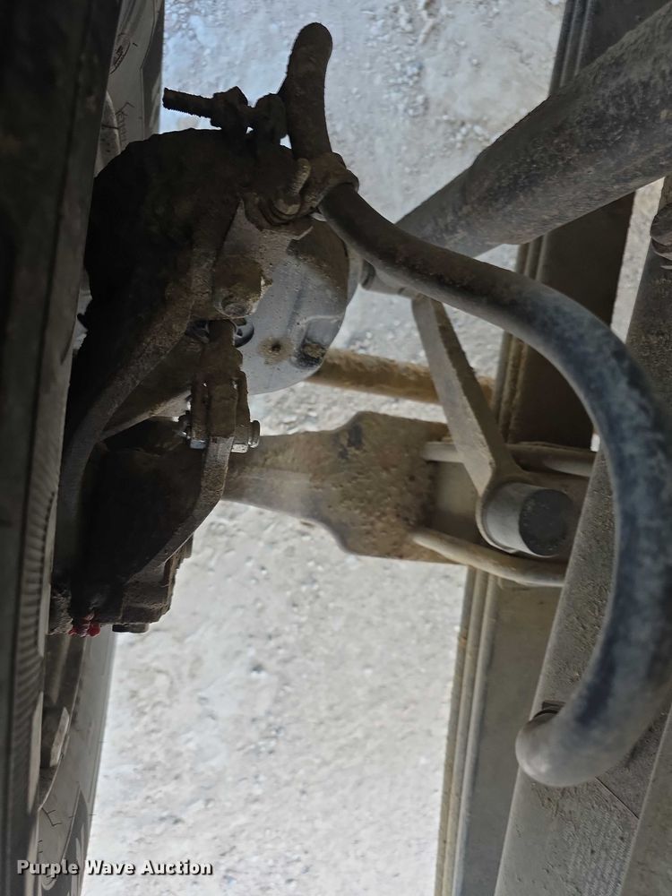 image for item FI0594 1997 Mack RD688S dump truck