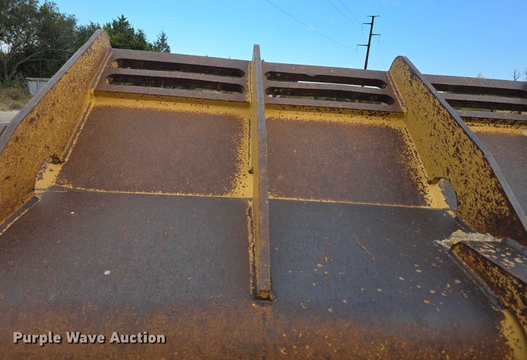 image for item FI0595 1997 Caterpillar 988F wheel loader