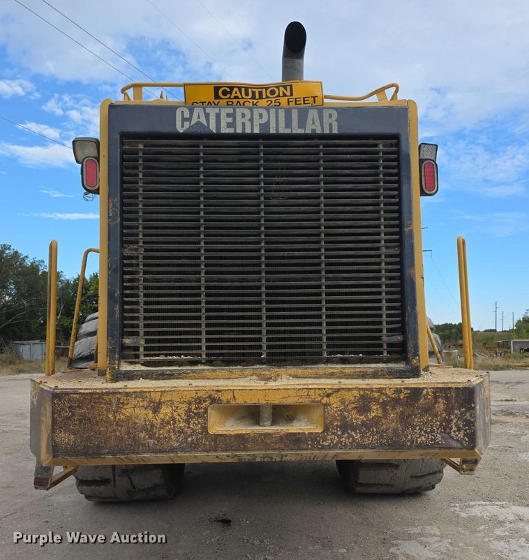 image for item FI0595 1997 Caterpillar 988F wheel loader