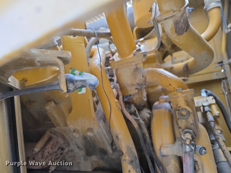 image for item FI0595 1997 Caterpillar 988F wheel loader