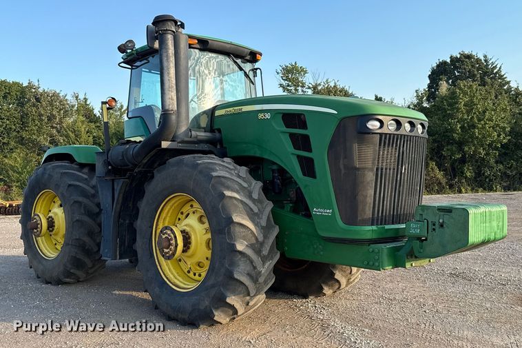 image for item GH9372 2008 John Deere 9530 Scraper Special 4WD tractor