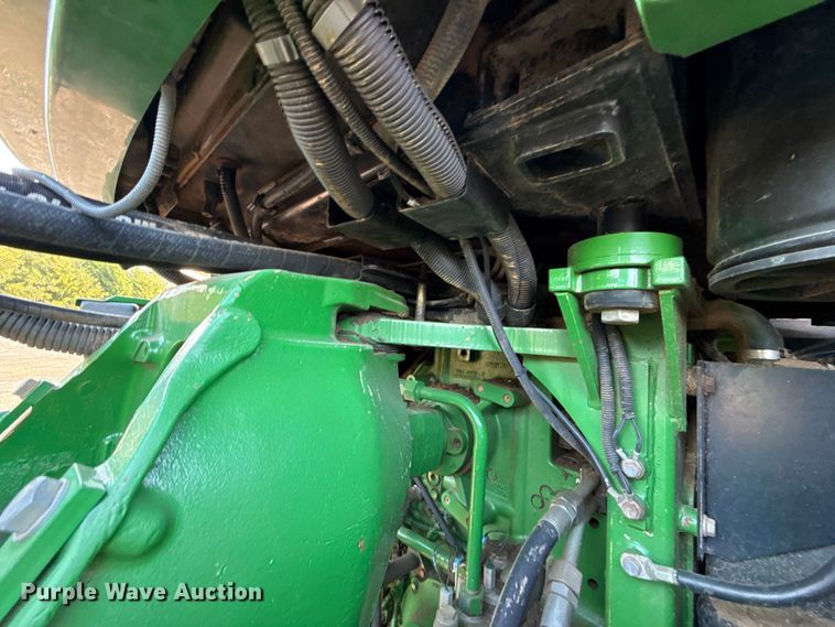 image for item GH9372 2008 John Deere 9530 Scraper Special 4WD tractor