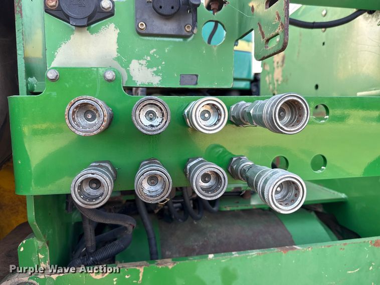 image for item GH9372 2008 John Deere 9530 Scraper Special 4WD tractor