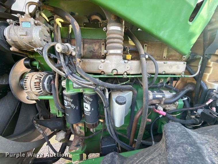 image for item GH9372 2008 John Deere 9530 Scraper Special 4WD tractor